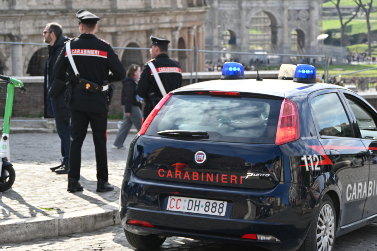 Fermato in hotel, si scopre che aveva usato un nome simile