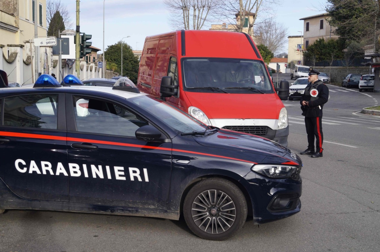Arrestato un uomo per tentato accesso violento in casa della madre
