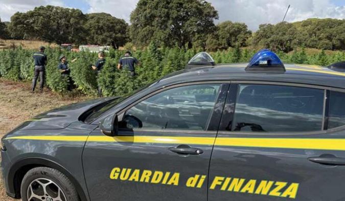 Cambio al vertice della Guardia di Finanza a Menaggio