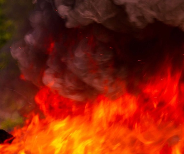 Incendio di una batteria al litio in un’azienda del polo tecnologico