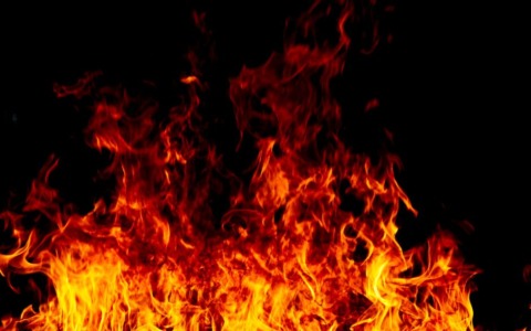 Incendio nel municipio, uffici chiusi al pubblico