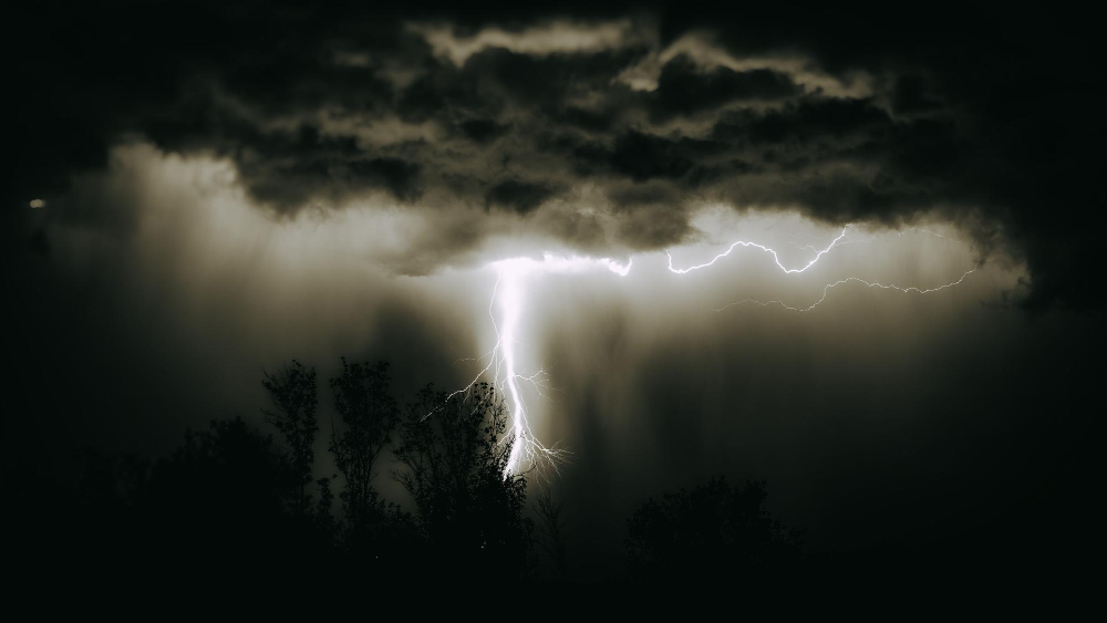 Temporali e piogge intense, confermata l’allerta arancione