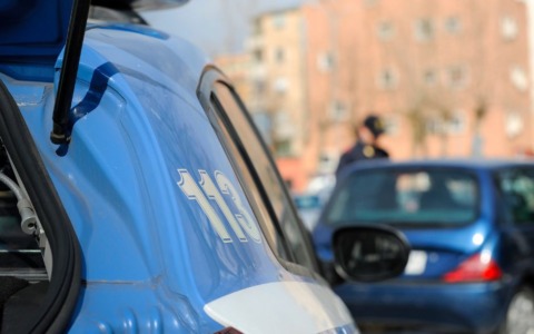 Denunciato 34enne per comportamento violento su treno